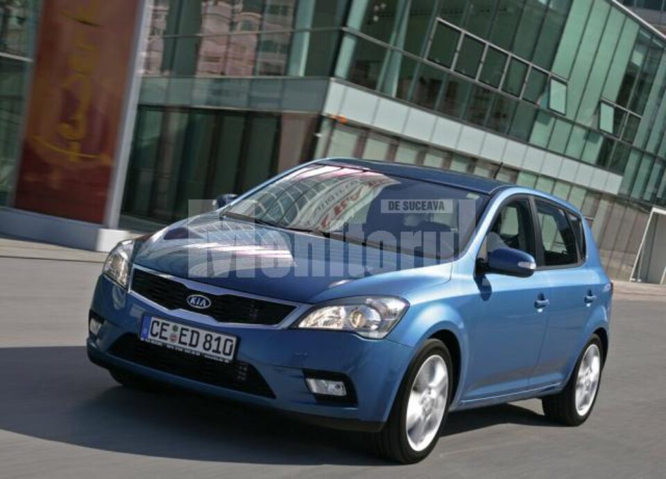 Kia dezvoltă un nou model hibrid