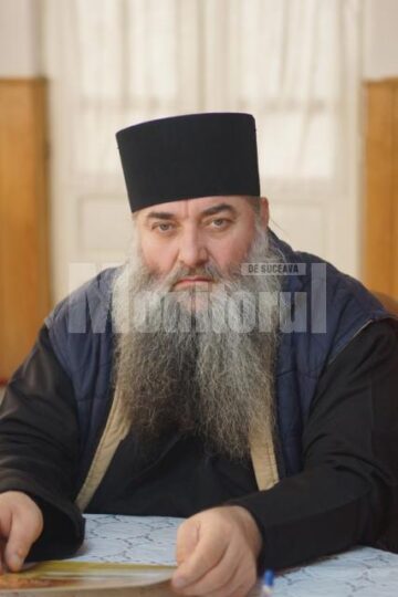 Arhimandritul Maxim starețul Mănăstirii Slătioara
