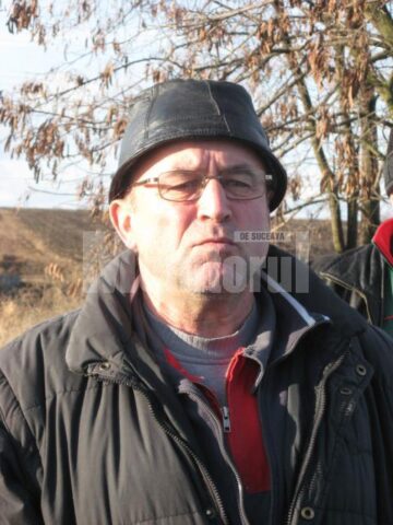 Vasile Spoială mesterul crucilor de gheață de la Bosanci