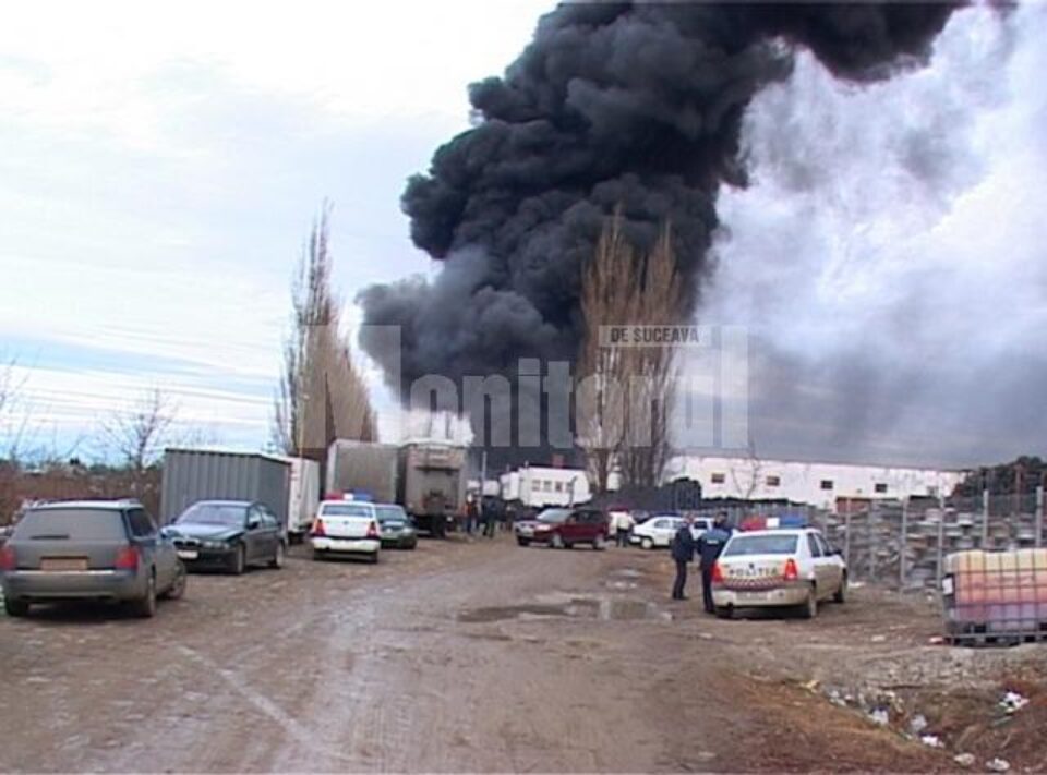 Inspectorii ITM Suceava au început un nou control la fabrica de reșapat cauciucuri a lui Nelu Hânțar, după ce în cursul zilei de 6 ianuarie a.c. a izbucnit un puternic incendiu