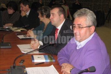 Primarul Ion Lungu a prezentat conducerii asociațiilor de proprietari strategia de gestionare a câinilor vagabonzi