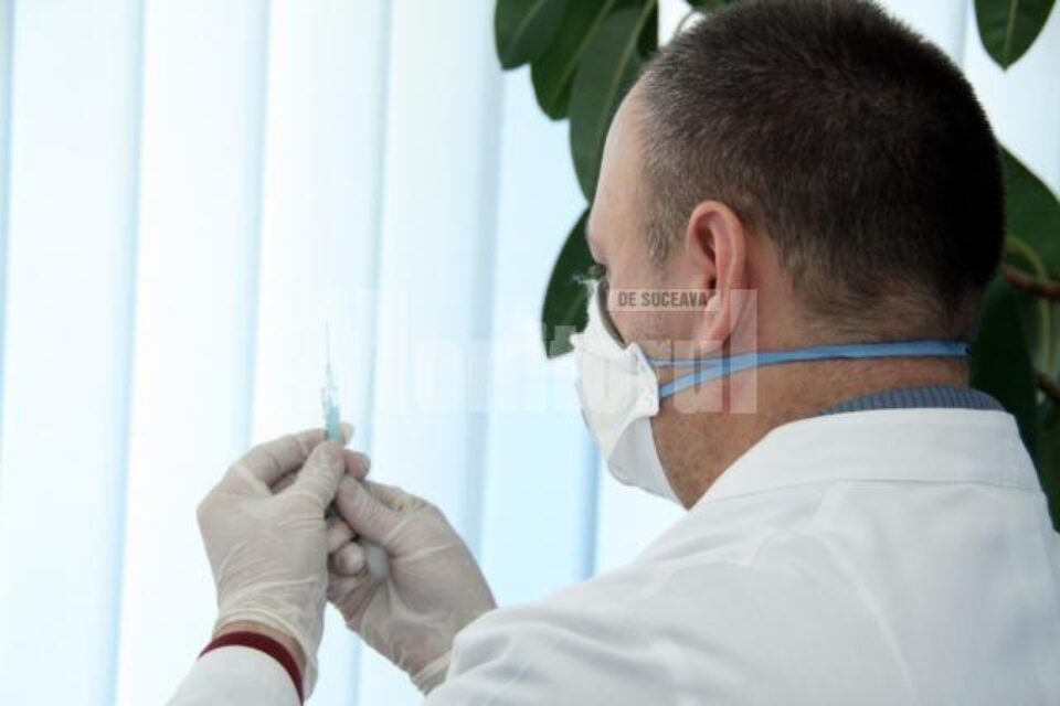 Vaccinările antigripale sunt deja oprite începând de luni, în urma unei dispoziții a Ministerului Sănătății Vaccinările antigripale sunt deja oprite începând de luni, în urma unei dispoziții a Ministerului Sănătății