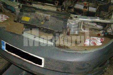 Autoturismele care aveau locașuri special amenajate pentru transportul ilegal de țigări au fost confiscate