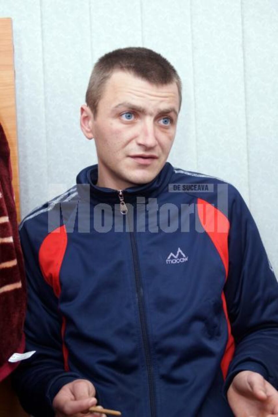 Marius Bogdan Dăscăliței iși caută un loc de muncă pentru a se putea întreține singur