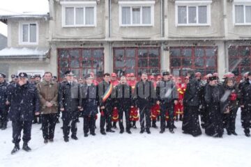 La Câmpulung Moldovenesc a fost inaugurată, în cursul zilei de ieri, o nouă unitate SMURD, care va funcționa în cadrul Detașamentului de Pompieri din acest municipiu