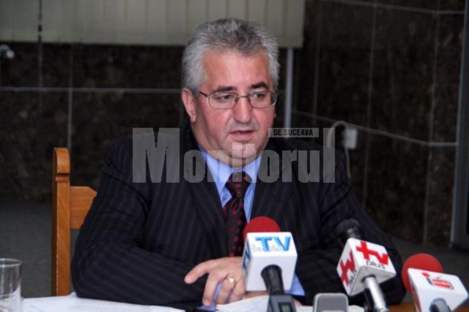 Ion Lungu: „Deși este un an greu, un an de criză, vom face tot posibilul să alocăm o sumă cât mai consistentă pentru reparatul străzilor”