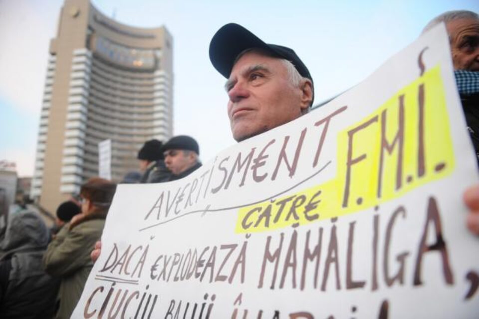 Acțiuni de protest au avut loc, în ultimele zile, atât în Piața Universității din Capitală, cât și în mai multe orașe din țară. Foto: MEDIAFAX Acțiuni de protest au avut loc, în ultimele zile, atât în Piața Universității din Capitală, cât și în mai multe orașe din țară. Foto: MEDIAFAX