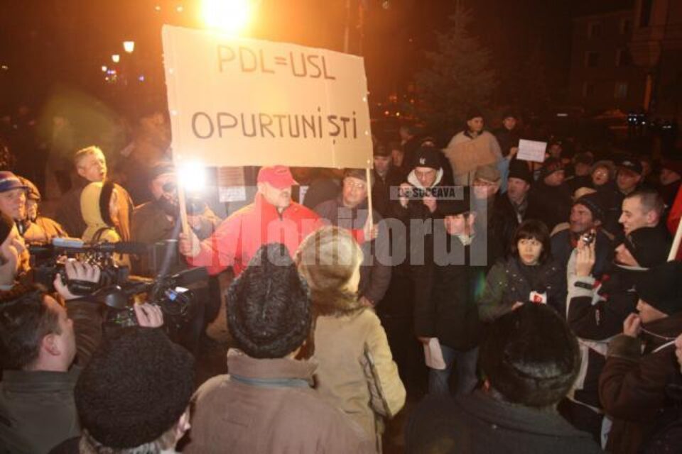 Minoritar înconjurat de majoritari nervoși