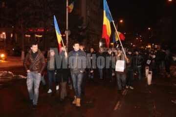 O nouă zi de proteste