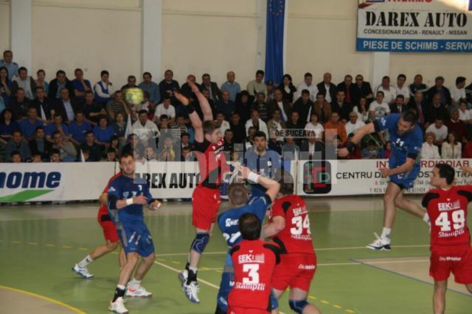 Universitatea câștigă fără emoții, în primul meci oficial din 2012