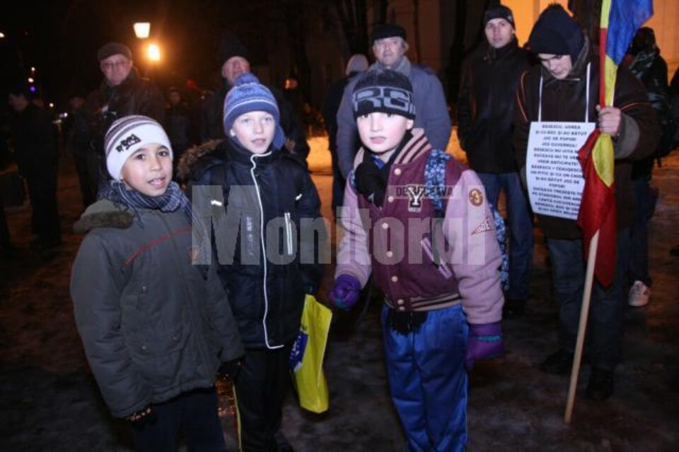 Manifestanții au adus și copii la acțiunea de protest