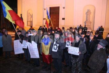 Nemulțumiții au ieșit din nou în stradă aseară, la Suceava