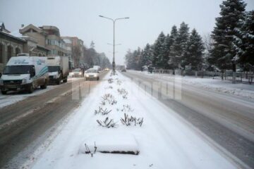 Utilajele de deszăpezire au fost prezente pe toate străzile din zona centrală a municipiului Fălticeni