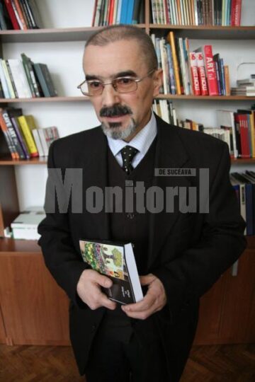 Tiberiu Cosovan și-a lansat al doilea volum