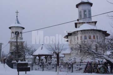 Biserica din Poiana Mărului