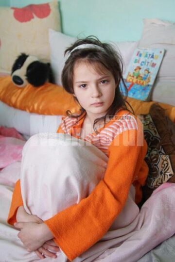 Andreea, un copil trist și împovărat