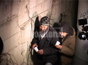 Deși refuză sistematic să fie duși la Centrul de noapte, oamenii fără adăpost acceptă bucuroși un pahar de ceai fierbinte