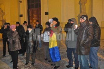 Protestele au continuat și marți seară, la minus 15 grade Celsius