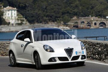 Alfa Romeo Giulietta are peste 100.000 de clienți