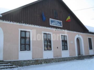 Școala Dimitrie Vatamaniuc Sucevița