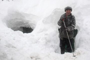 Ieri, 36 de localități mai erau izolate, dintre care 30 în județul Vrancea Foto: MEDIAFAX