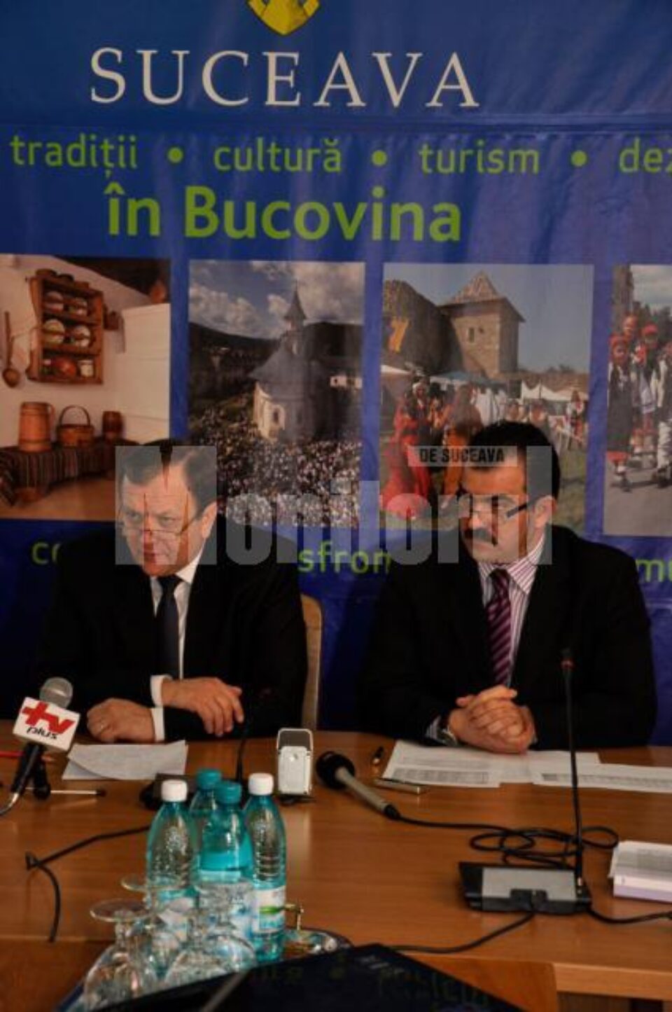 Președintele Consiliului Județean, Gheorghe Flutur, alături de șeful Centrului Regional de Dezvoltare Rurală și Pescuit Iași, Liviu Bulgaru