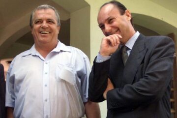 Foștii miniștri Decebal Traian Remeș și Avram Mureșan Foto: MEDIAFAX