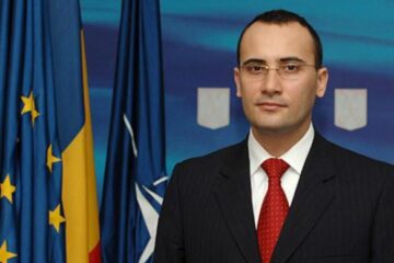 Valeriu Turcan demisionează din funcțiile de purtător de cuvânt al șefului statului și de consilier prezidențial