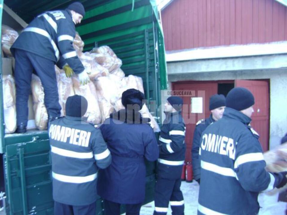 Un camion al ISU Suceava, încărcat cu alimente strânse prin donații, a plecat ieri dimineața spre Buzău Un camion al ISU Suceava, încărcat cu alimente strânse prin donații, a plecat ieri dimineața spre Buzău