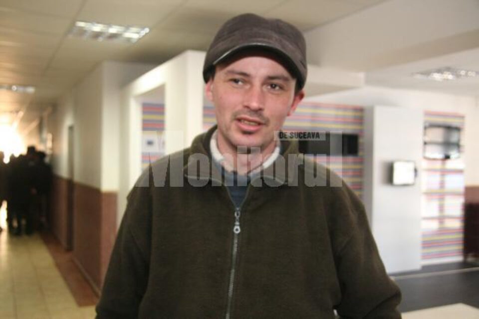 Tiberiu caută, de doi ani de zile, un post de șofer