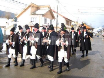 La Ciocănești, a IX-a ediție a Festivalului Național al Ouălor Încondeiate