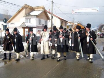 La Ciocănești, a IX-a ediție a Festivalului Național al Ouălor Încondeiate