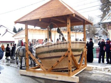 La Ciocănești, a IX-a ediție a Festivalului Național al Ouălor Încondeiate