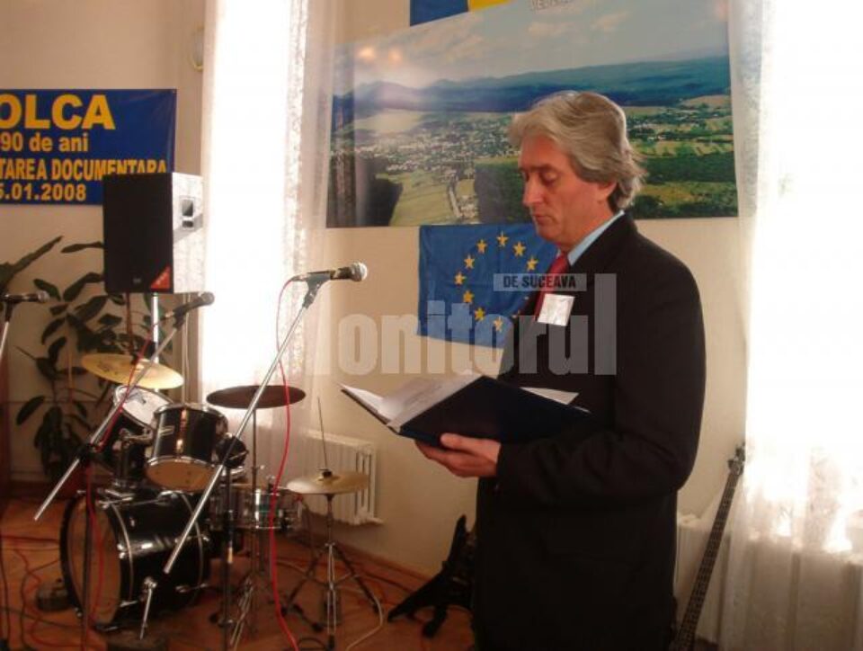 Primarul PSD al orașului Solca, Valeruț Țăranu Hofnar, va candida din partea PD-L pentru un nou mandat