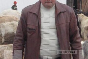 Subcomisarul Cuzencu își urmărea colegii trimiși să efectueze controale în trafic pentru a-i preveni pe cărăușii de țigări să nu se deplaseze pe traseele respective