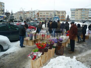 Cele mai căutate mărțișoare au fost cele ieftine, cu prețuri până la 2 lei