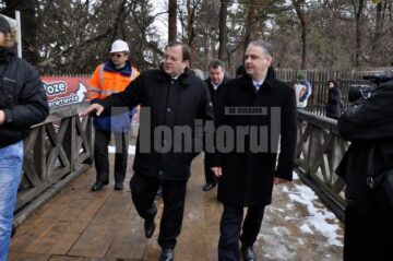 Ministrul Dezvoltării a verificat stadiul lucrărilor de reabilitare a Cetății de Scaun