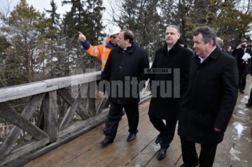 Ministrul Dezvoltării a verificat stadiul lucrărilor de reabilitare a Cetății de Scaun