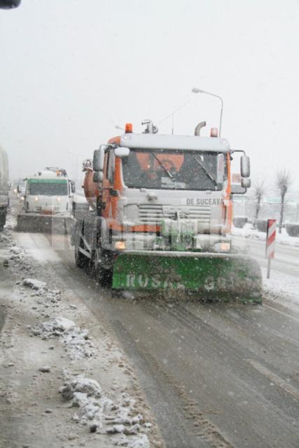 Trafic îngreunat pe DN 17A din cauza viscolului