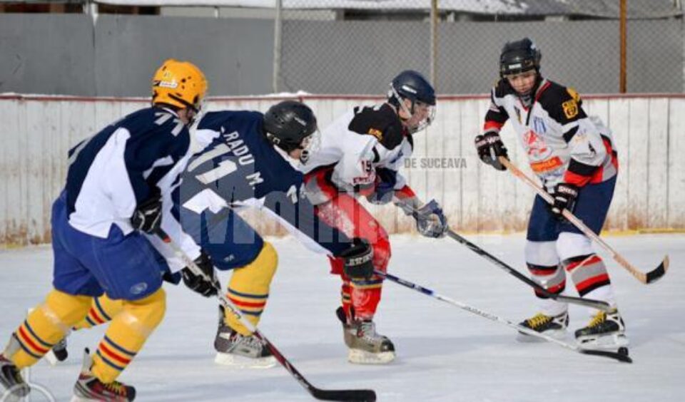 Hocheiul a fost rege în acest week-end pe patinoarul din Suceava