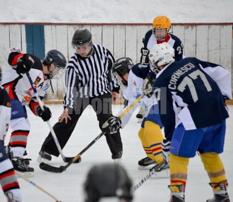 Hocheiul a fost rege în acest week-end pe patinoarul din Suceava