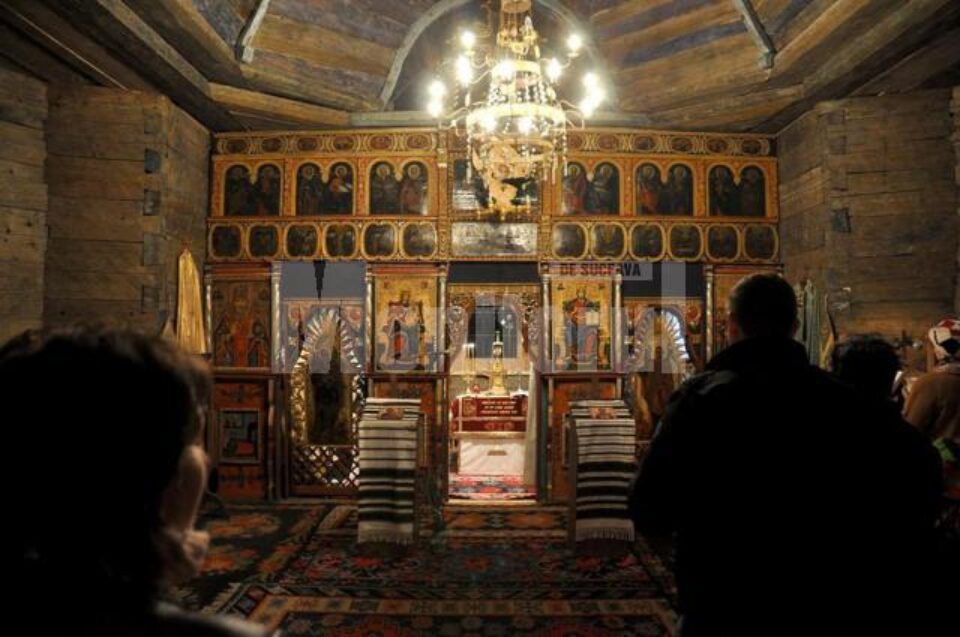 Biserica Înălțarea Domnului, din Muzeul Satului Bucovinean, își redeschide porțile pentru credincioși pe 8 aprilie