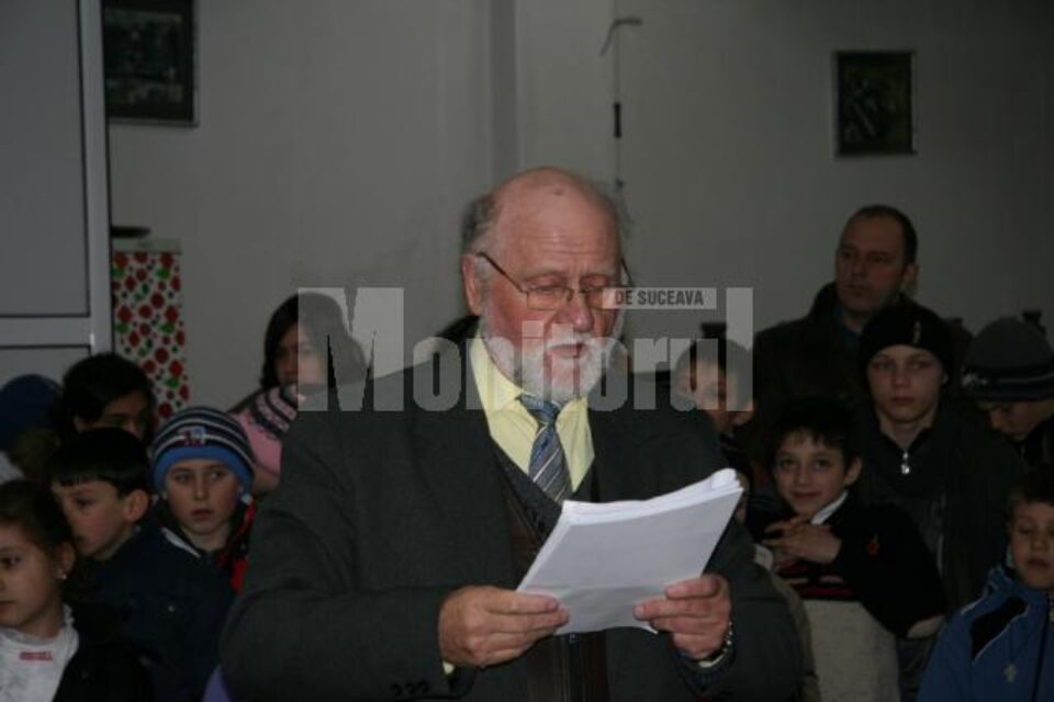 Maestrul Mihai Burduja le-a explicat participanților regulile concursului