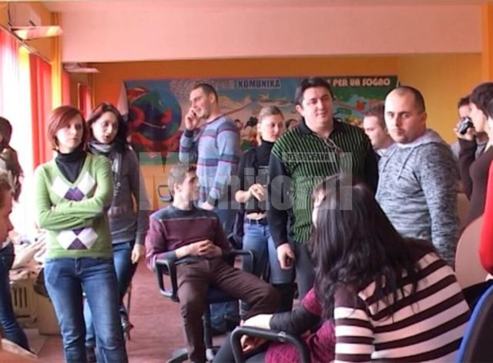 60 de suceveni au rămas fără loc de muncă, după ce angajatorul italian a evacuat bunurile firmei și nu a plătit salariile