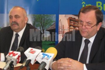 Președintele Consiliului Județean Suceava, Gheorghe Flutur, și managerul Spitalului Județean „Sf. Ioan cel Nou”, Vasile Rîmbu