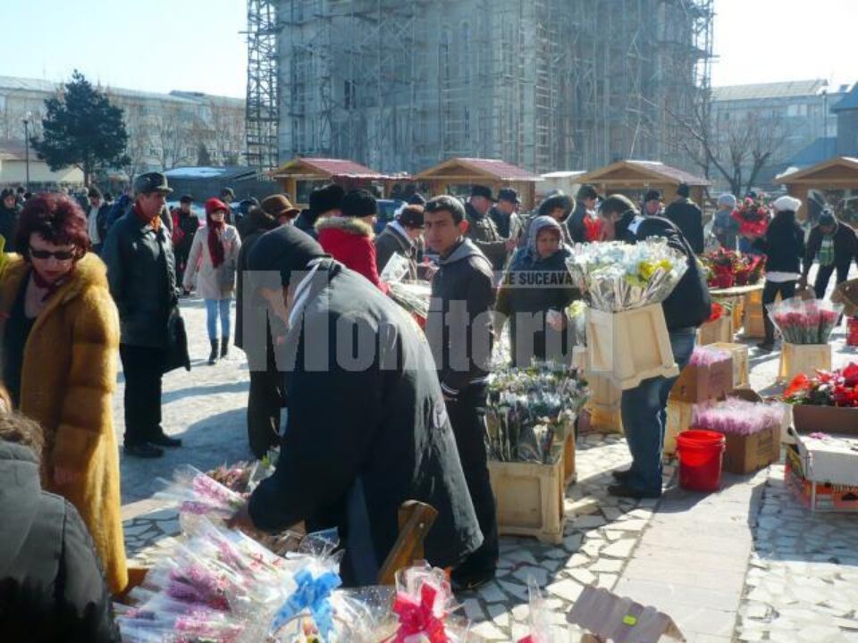 Aglomerație la tarabele cu flori din Piața Nada Florilor