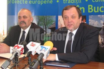 Flutur a semnat contractul de modernizare a parcului din fața Spitalului Județean