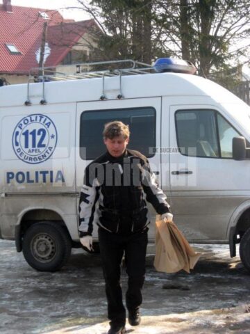 Polițiștii au efectuat simultan noua percheziții domiciliare