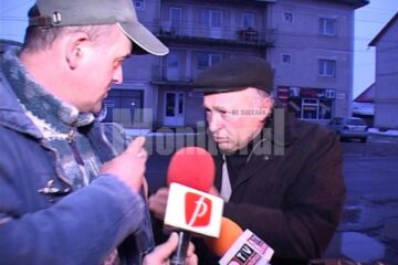 Presupusul agresor și victima, față în față