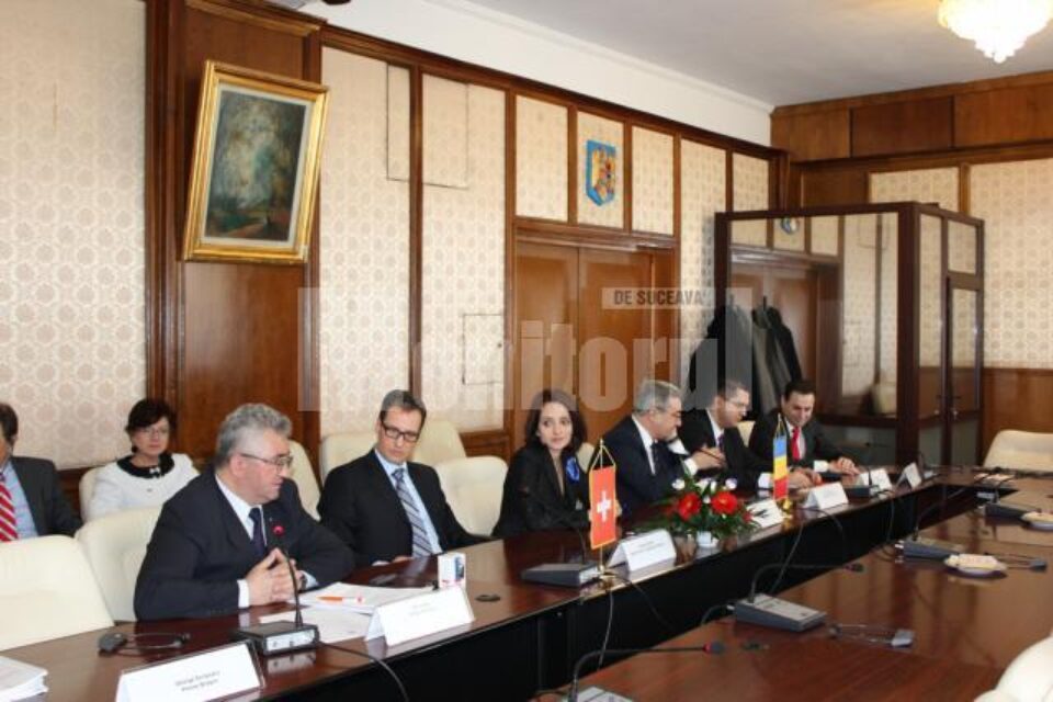Primarul Sucevei a semnat luni acordurile de finanțare nerambursabilă din partea Elveției Primarul Sucevei a semnat luni acordurile de finanțare nerambursabilă din partea Elveției
